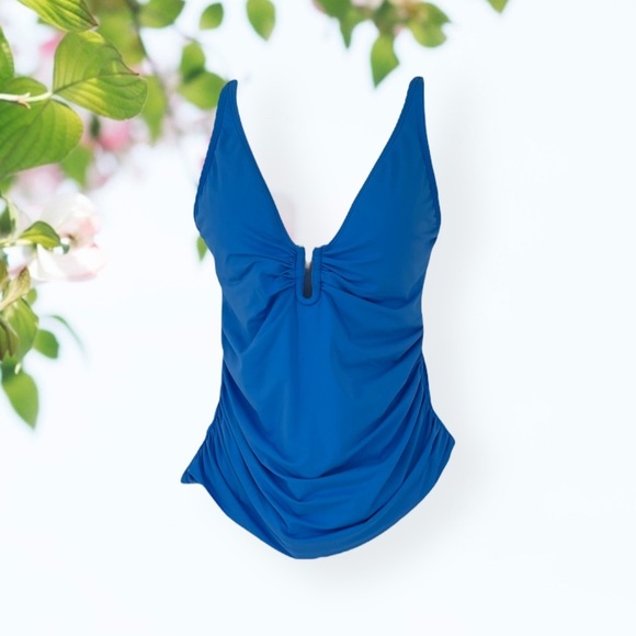 Bleu Rod Beattie Other - BLEU Rod Beattie Tankini with Gold accents size 6